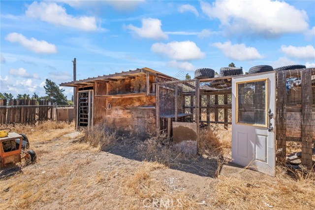 Detail Gallery Image 47 of 61 For 5827 Cambria Rd, Phelan,  CA 92371 - 3 Beds | 2 Baths