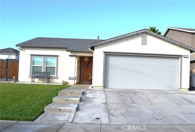 Detail Gallery Image 1 of 19 For 421 San Luis Obispo St, Los Banos,  CA 93635 - 3 Beds | 2 Baths