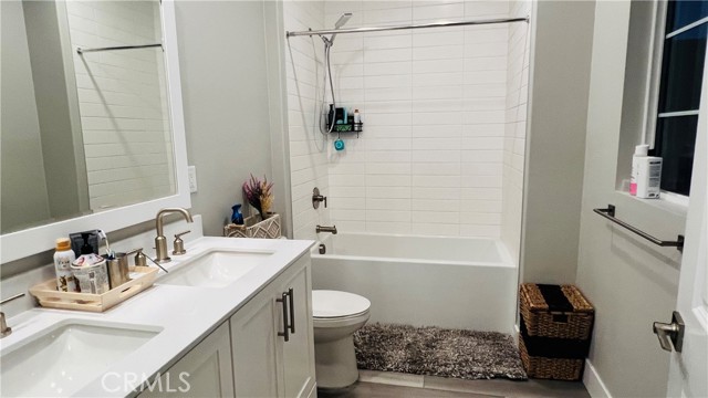 Detail Gallery Image 12 of 24 For 27614 Orchard Ln, San Pedro,  CA 90732 - 4 Beds | 3 Baths