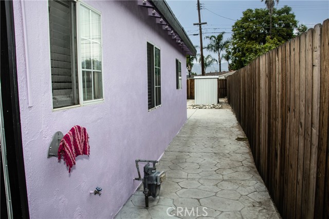 Detail Gallery Image 7 of 36 For 838 W Brockton, Redlands,  CA 92374 - 3 Beds | 1/1 Baths