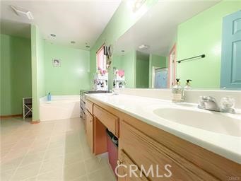2901 Flint Hills Drive, Bakersfield CA: https://media.crmls.org/medias/0b32082b-729f-4780-b55b-d1e3bf428ed9.jpg