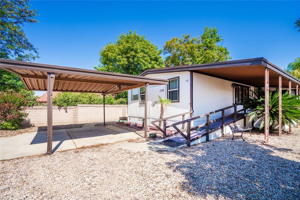 1778 Burr Oak Way