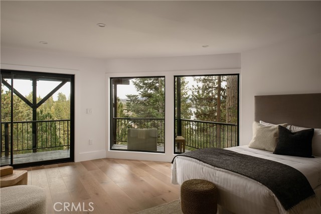 Detail Gallery Image 28 of 36 For 27376 N Bay Rd, Lake Arrowhead,  CA 92352 - 4 Beds | 3/1 Baths