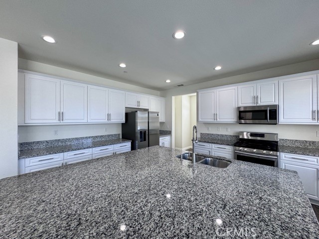 Detail Gallery Image 20 of 75 For 30197 Slate St, Murrieta,  CA 92563 - 5 Beds | 3 Baths