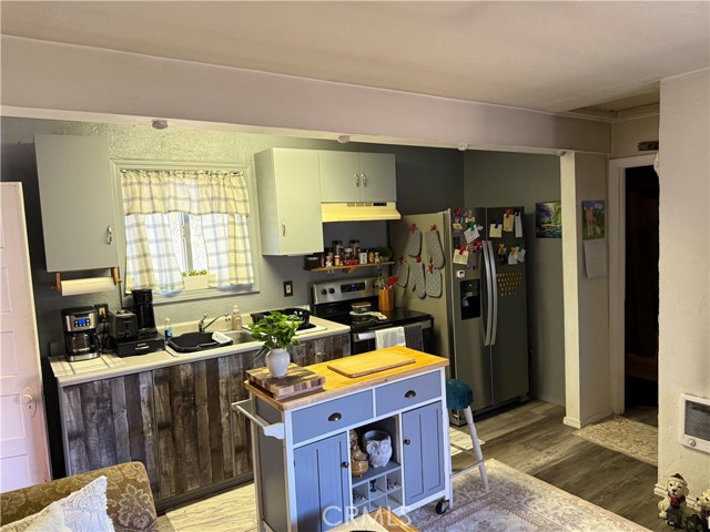 Detail Gallery Image 2 of 8 For 16238 35th Ave, Clearlake,  CA 95422 - 1 Beds | 1 Baths