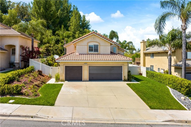 MLS# WS23108225
