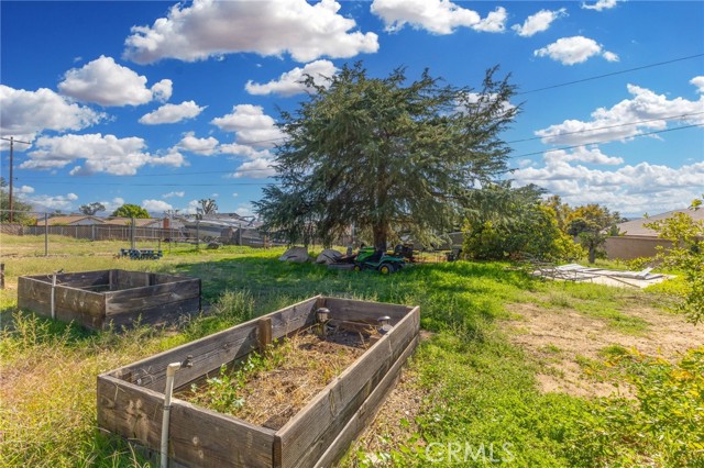 Detail Gallery Image 58 of 74 For 27953 Atlantic, Highland,  CA 92346 - 2 Beds | 1 Baths