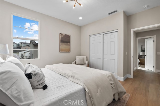 Detail Gallery Image 26 of 59 For 302 Tall Oak, Irvine,  CA 92603 - 3 Beds | 3/1 Baths