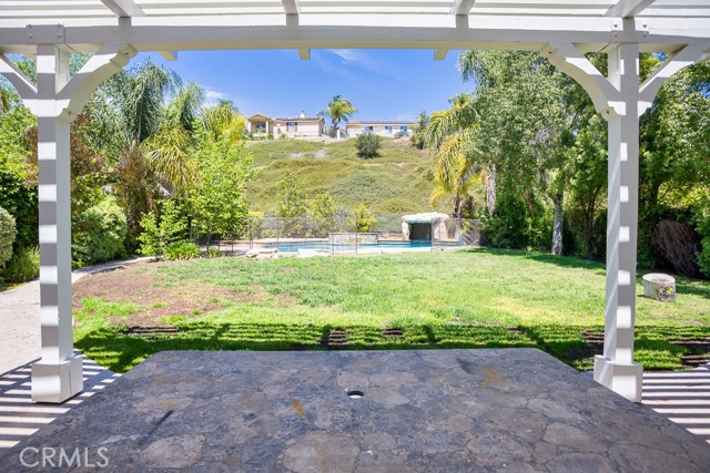 23857 Rio Rancho Way, Valencia CA: https://media.crmls.org/medias/0b34d11b-552b-440a-826b-11379695aa70.jpg