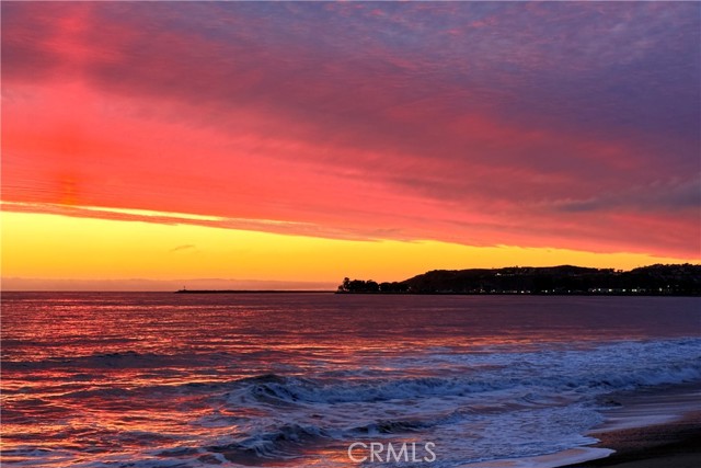 34832 Calle Del Sol, Dana Point CA: https://media.crmls.org/medias/0b35cb87-9aae-4303-bafa-b1d2c57b6e04.jpg