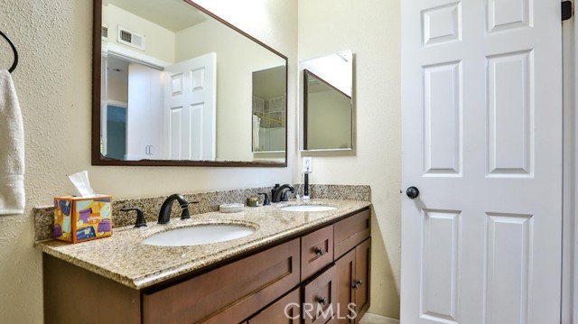 Detail Gallery Image 26 of 35 For Address Is Not Disclosed,  Costa Mesa,  CA 92626 - 3 Beds | 2 Baths