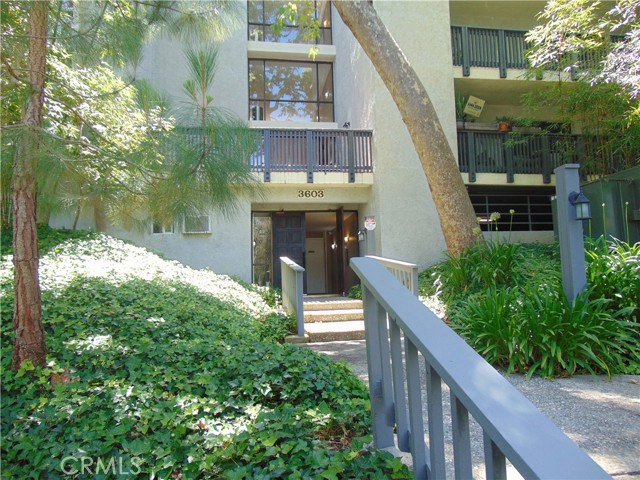 Front Image Thumbnail for CRSB26120522