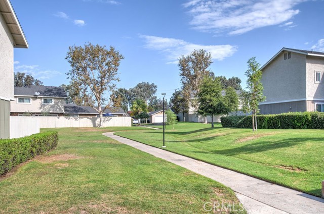 Detail Gallery Image 37 of 38 For 22901 Leo Ln, Lake Forest,  CA 92630 - 4 Beds | 2/1 Baths