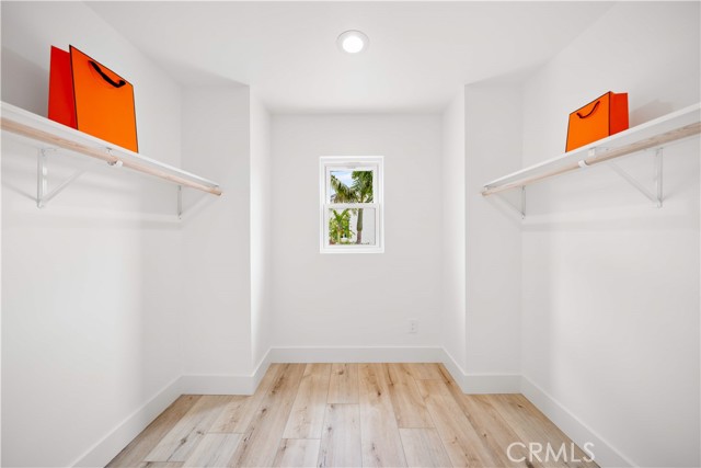 14 Eagle point, Irvine CA: https://media.crmls.org/medias/0b36ce92-770f-4637-9784-c33a438503ab.jpg