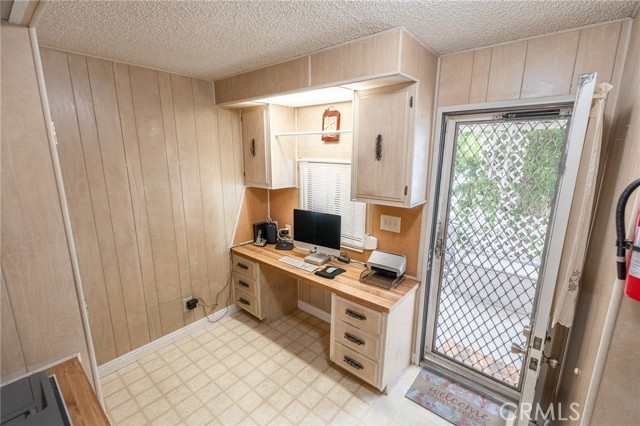 Detail Gallery Image 11 of 26 For 2981 Blue Spruce, Hemet,  CA 92545 - 2 Beds | 2 Baths