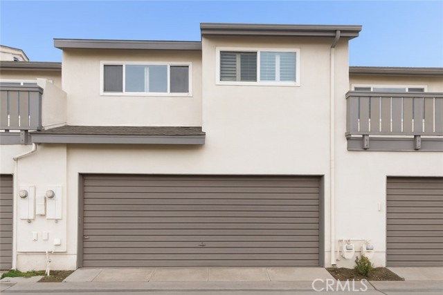 Detail Gallery Image 2 of 26 For 5114 W 1st St #C,  Santa Ana,  CA 92703 - 3 Beds | 2/1 Baths
