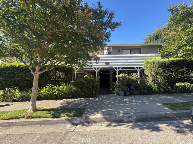 Detail Gallery Image 2 of 29 For 198 E Laurel Ave #D,  Sierra Madre,  CA 91024 - 2 Beds | 1 Baths
