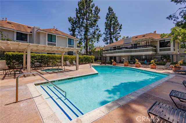 25644 Mont Pointe, Lake Forest CA: https://media.crmls.org/medias/0b396ea9-f121-46eb-bc39-b7669c72a891.jpg
