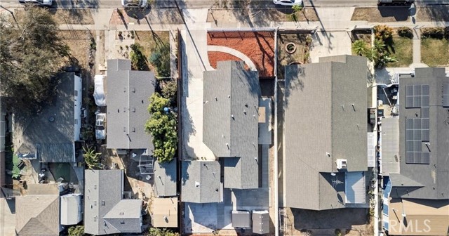 3809 Carol Drive, Fullerton CA: https://media.crmls.org/medias/0b3afcbb-8fee-4eea-a45a-e13d3bb845a5.jpg
