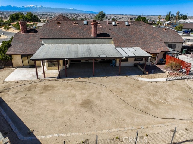 Detail Gallery Image 5 of 65 For 13889 Olathe Rd, Apple Valley,  CA 92307 - 5 Beds | 2/1 Baths