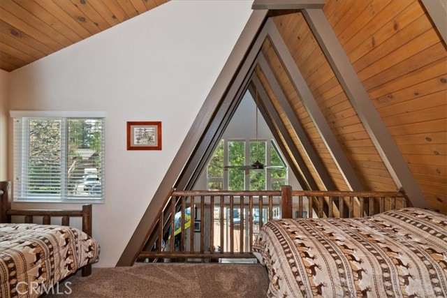 Detail Gallery Image 26 of 41 For 795 Bishorn, Lake Arrowhead,  CA 92352 - 3 Beds | 3 Baths