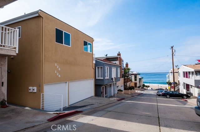 128 43rd Street, Manhattan Beach, California 90266, ,Residential Income,Sold,43rd,SB17000967