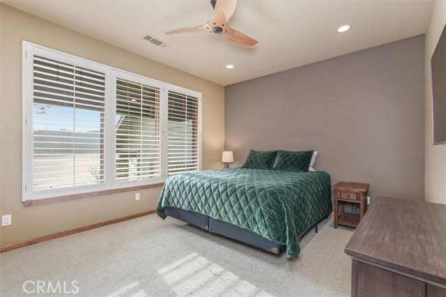 Detail Gallery Image 28 of 75 For 39290 Point, Bass Lake,  CA 93604 - 4 Beds | 5 Baths