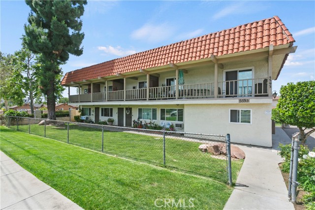 Detail Gallery Image 1 of 22 For 5593 Pioneer Bld #18,  Whittier,  CA 90601 - 2 Beds | 2 Baths