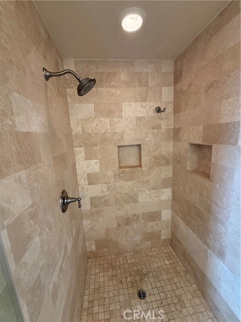 304 27th Street, Manhattan Beach CA: https://media.crmls.org/medias/0b3d7499-794f-43d5-baa7-299a45d0a59d.jpg