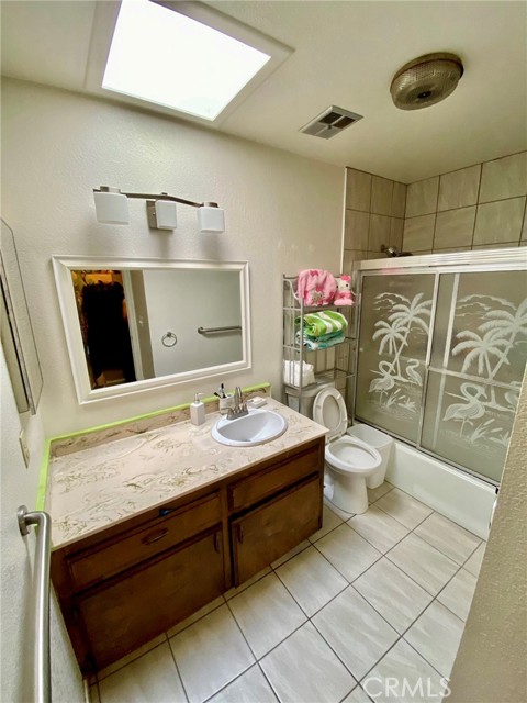 Detail Gallery Image 8 of 14 For 7439 Maple Ave, Hesperia,  CA 92344 - 3 Beds | 2 Baths