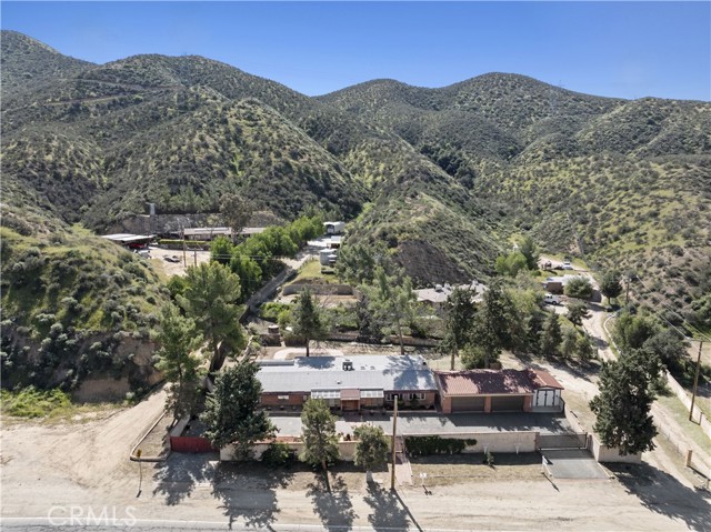 Detail Gallery Image 72 of 75 For 11950 Sierra Hwy, Agua Dulce,  CA 91390 - 3 Beds | 4 Baths