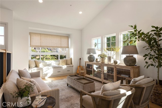 Detail Gallery Image 9 of 64 For 501 Calle Luego, San Clemente,  CA 92673 - 4 Beds | 3 Baths