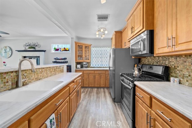 1923 Curtis Avenue, Redondo Beach, California 90278, 3 Bedrooms Bedrooms, ,1 BathroomBathrooms,Residential,Sold,Curtis,SB22060488