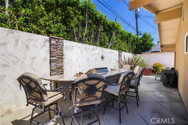11571 Harrisburg, Rossmoor CA: https://media.crmls.org/medias/0b3f08f9-69da-4de8-87df-eea3f90eae6f.jpg