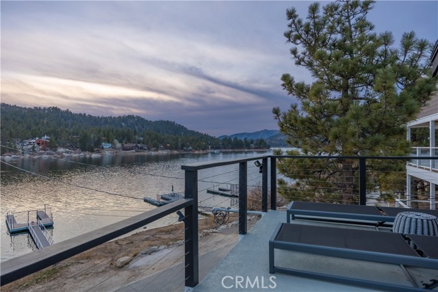 Detail Gallery Image 32 of 35 For 38994 Willow Landing, Big Bear Lake,  CA 92315 - 4 Beds | 3 Baths