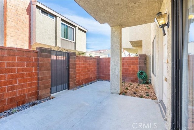 Detail Gallery Image 23 of 34 For 1024 W Lamark Ln, Anaheim,  CA 92802 - 3 Beds | 1/1 Baths