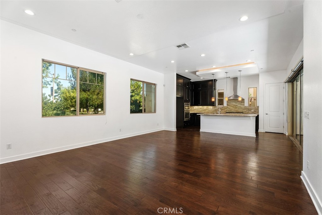 0b3f7550 7693 4f4a A238 D576166a35ac