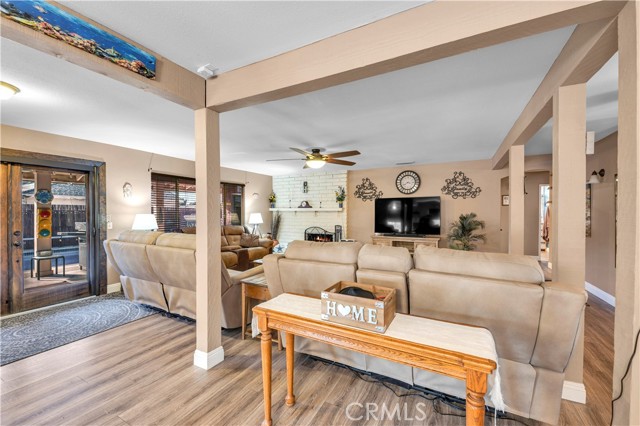 Detail Gallery Image 15 of 43 For 25907 New Chicago, Hemet,  CA 92544 - 3 Beds | 2 Baths