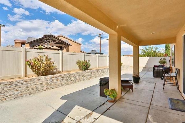 Detail Gallery Image 19 of 21 For 15884 Desert Poppy Ln, Victorville,  CA 92394 - 4 Beds | 2/1 Baths