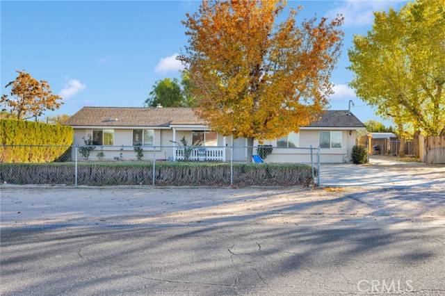 Detail Gallery Image 2 of 55 For 15005 Mesquite St, Hesperia,  CA 92345 - 4 Beds | 2 Baths