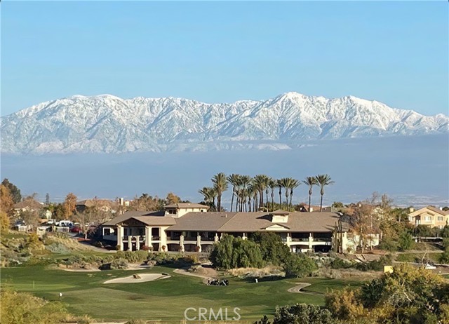 Eagle Glen clubhouse.