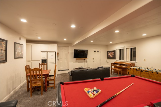 42143 Winter Park Drive, Big Bear Lake, CA 92315