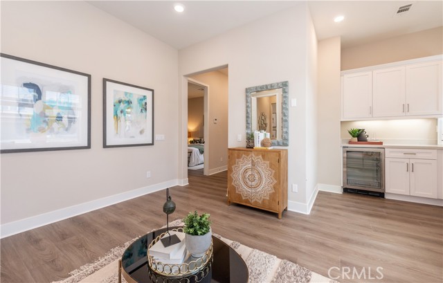 54 Sagan Way, Irvine CA: https://media.crmls.org/medias/0b4358ca-0f87-454e-9822-9abfae302b37.jpg