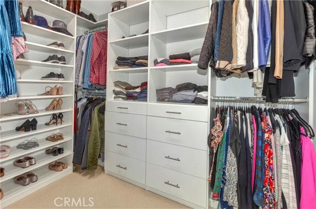 0b436639 41a0 4b94 Aa92 38ab51344116