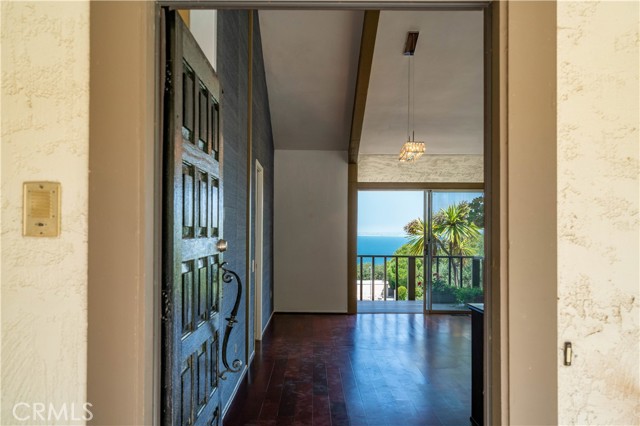 1500 Paseo Del Mar, Palos Verdes Estates CA: https://media.crmls.org/medias/0b436a9d-2859-42b8-8b96-9338b19e3cc9.jpg