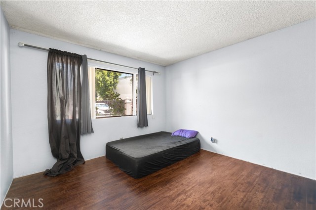 4421 N Sunflower Avenue, Covina CA: https://media.crmls.org/medias/0b43baf9-8d83-4b7b-8bdb-76eb3194661d.jpg