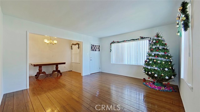 Detail Gallery Image 7 of 35 For 7664 Beckett St, Tujunga,  CA 91042 - 3 Beds | 2 Baths