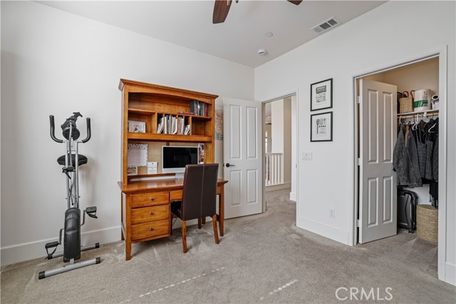 Detail Gallery Image 33 of 62 For 28658 Farrier Dr, Valencia,  CA 91354 - 3 Beds | 3/1 Baths