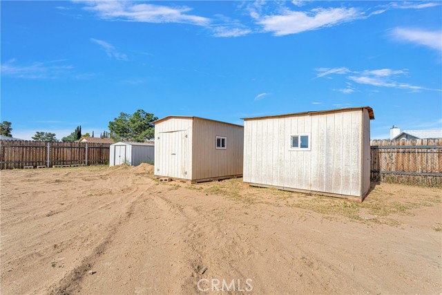 Detail Gallery Image 34 of 36 For 22331 Ramona Ave, Apple Valley,  CA 92307 - 3 Beds | 2 Baths
