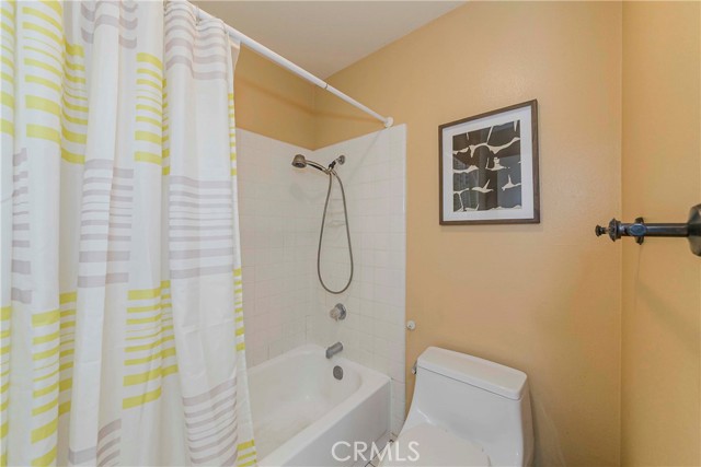 Detail Gallery Image 24 of 28 For 2410 Plaza De Vista, Fullerton,  CA 92833 - 3 Beds | 2/1 Baths